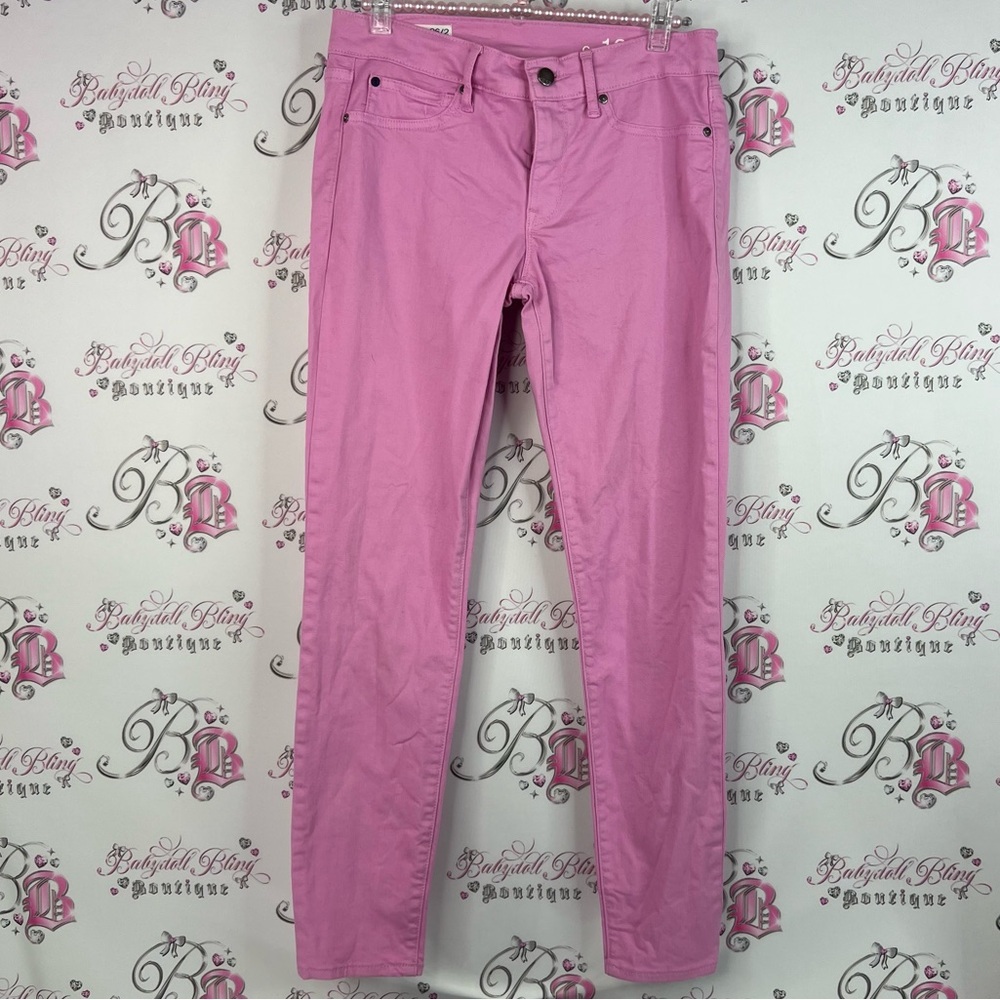 GAP jeans bright bubblegum pink pockets comfy Vibrant Pink Denim legging Jean